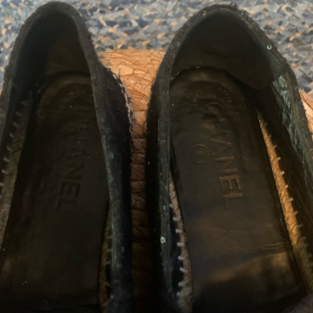 Chanel Interlocking Cc - image 7